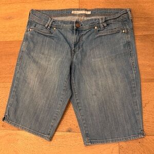 GUC Vintage Size 12 Old Navy Light Blue Denim Bermuda Shorts